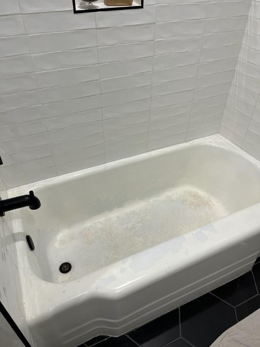 Bath Tub Before Restoration 5